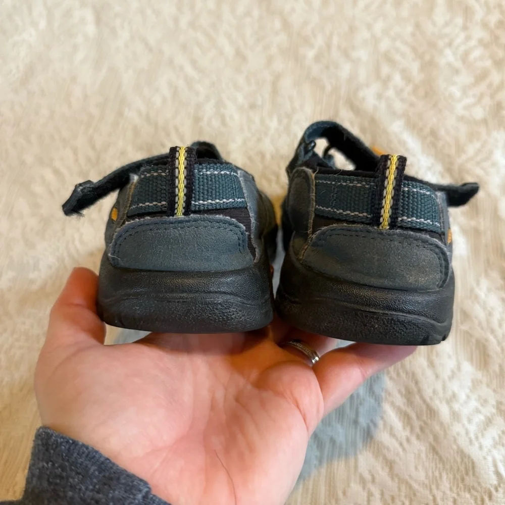 Keen kids Newport H2 waterproof sandals